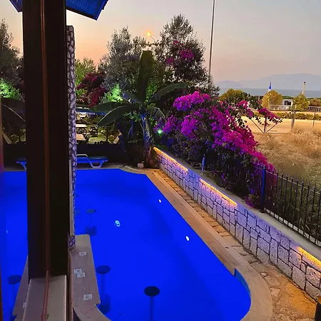 Ata Boutique Altinyunus