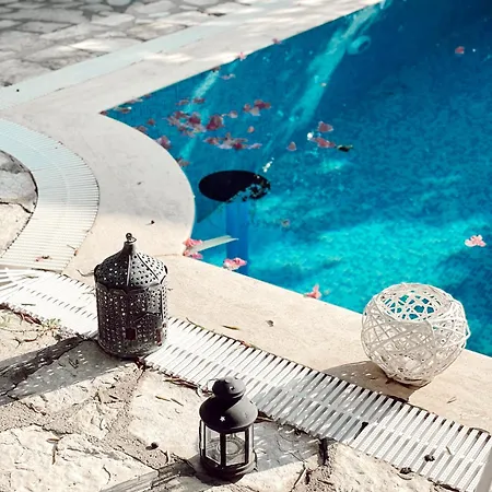 Ata Boutique Hotel Altinyunus