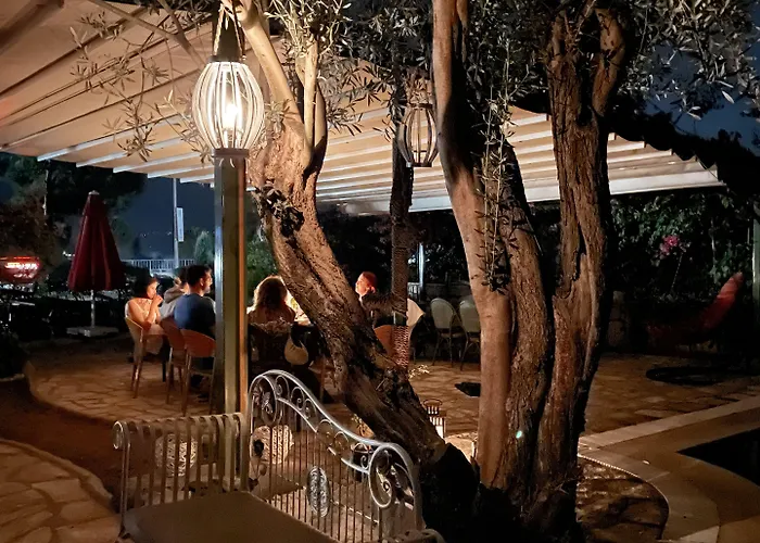 Ata Boutique Отель